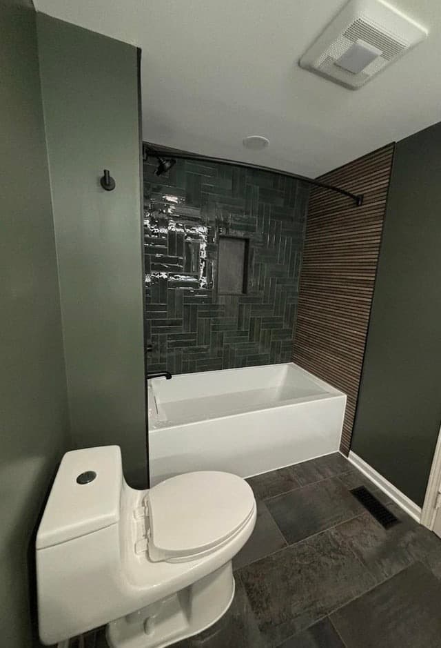 tub surround remodel — after